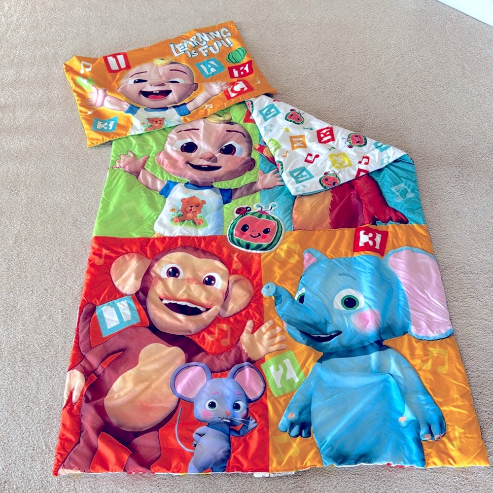 Cocomelon Toddler Bed Comforter Set